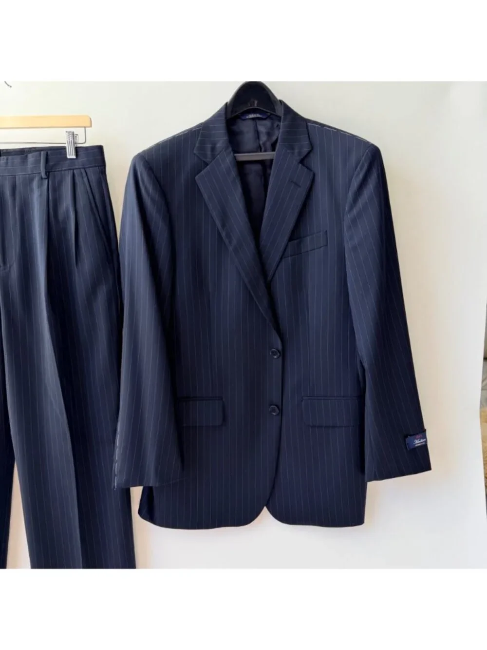 Brooks Brothers 1818 Madison Navy Suit 39R / 38x32 Estrato Tollegna Wool USA